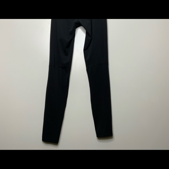 NIKE Pro tights Youth. Size XL. Black and Gray. - Picture 2 of 5